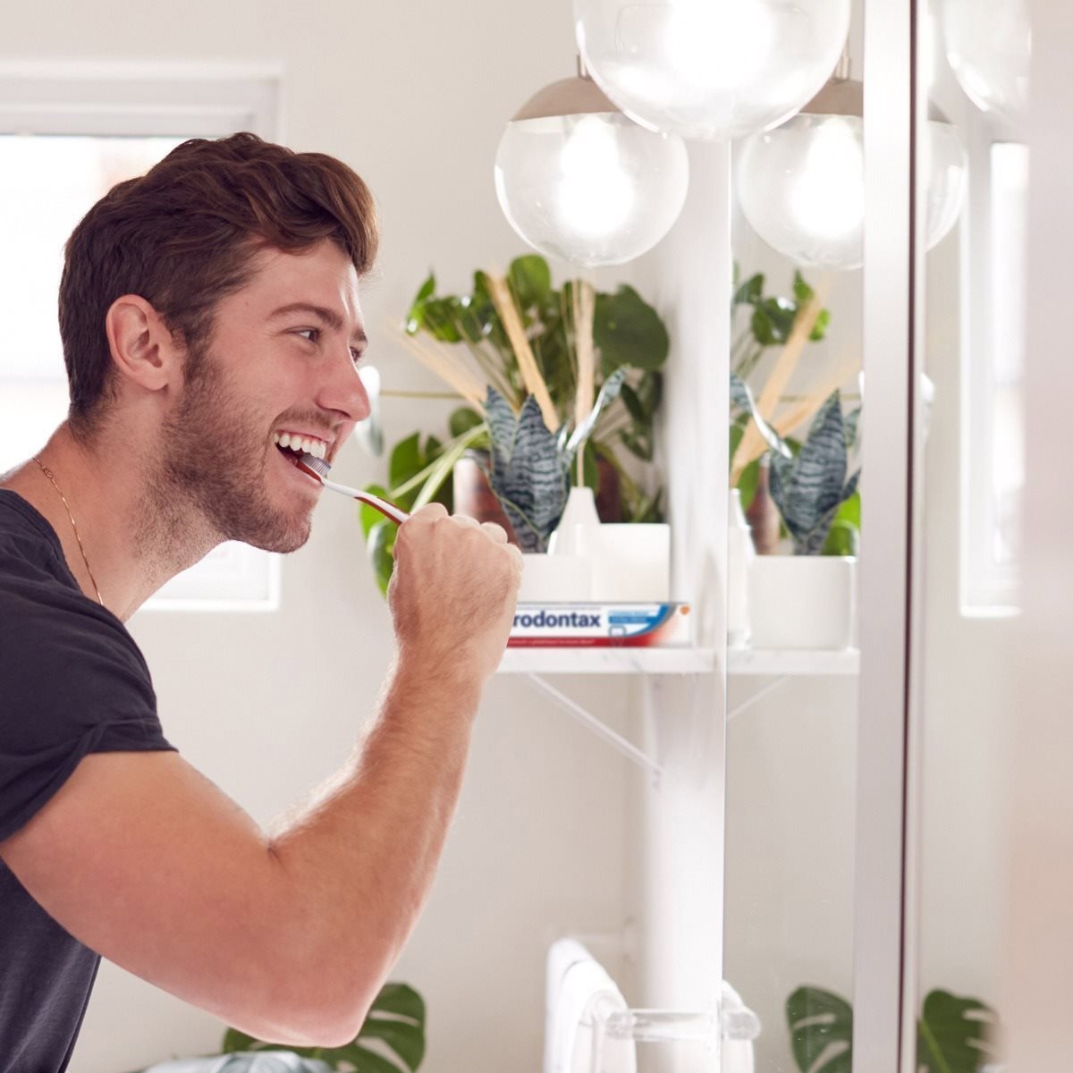 ZUB527 PARODONTAX Extra Fresh 75 ml