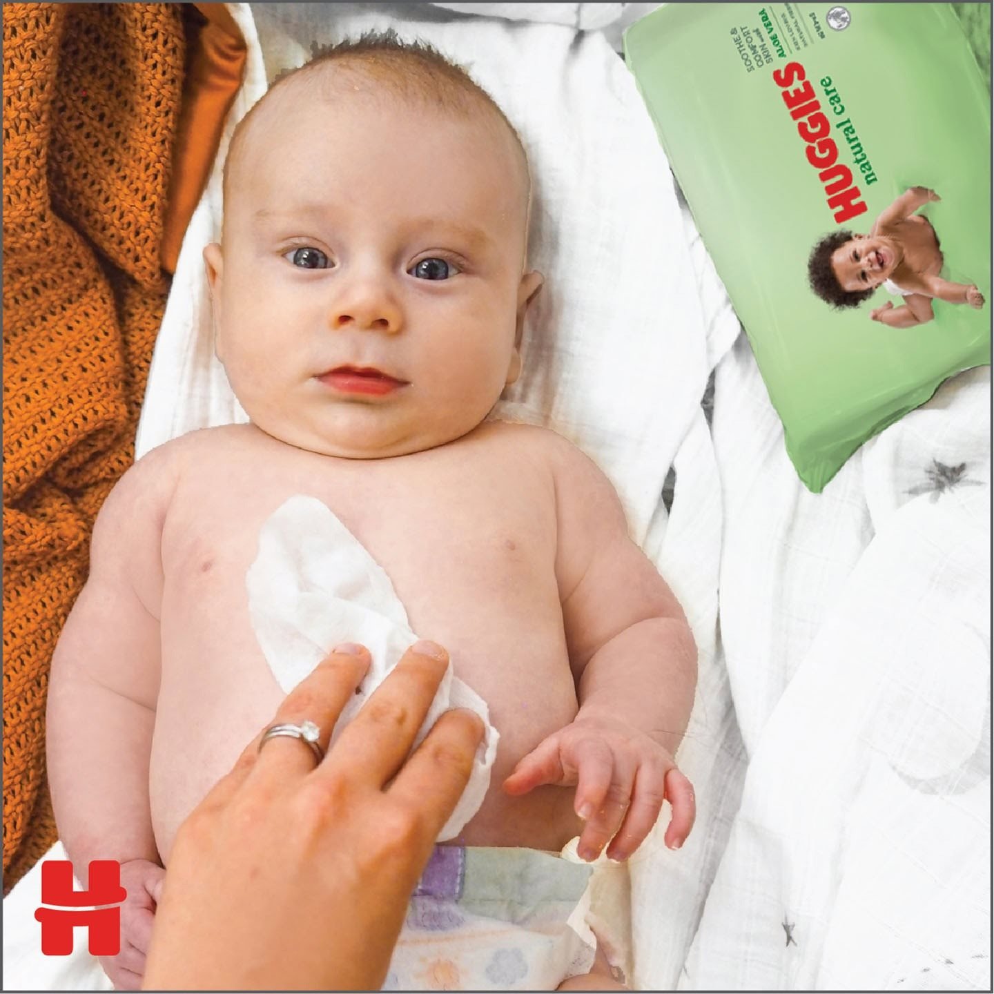 Dětské vlhčené ubrousky HUGGIES Natural Care 56 ks