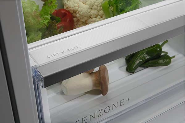 AEG 8000 No Frost TSC8M183DC Built-in Fridge-Freezer.