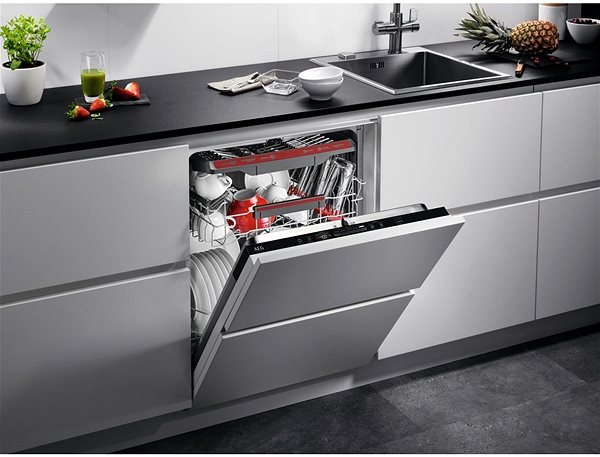 Built-in Dishwasher AEG Mastery MaxiFlex FSB72907P Lifestyle