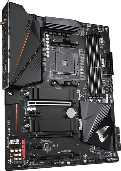 Motherboard GIGABYTE B550 AORUS PRO AC Lateral view