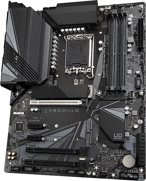 Motherboard GIGABYTE Z690 UD DDR4 Lateral view