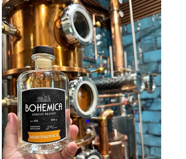 BOHEMICA Apricot Brandy 0.5L 43% vol..