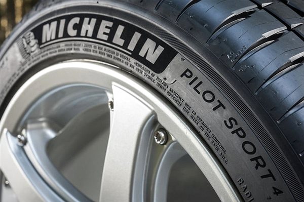 Letná pneumatika Michelin PILOT SPORT 4 255/40 R18 99 Y XL ...