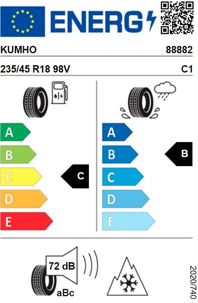 Zimní pneumatika Kumho WP52 Wintercraft 235/45 R18 98 V XL Energetický štítek