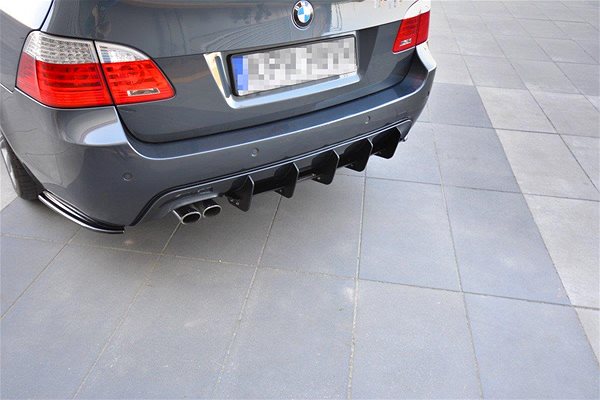 Spoiler Maxton Design rear bumper diffuser for BMW 5 Series E61 M-pack .