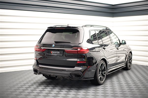 Spoiler Maxton Design spoiler extension for BMW X7 G07, black glossy ABS plastic .
