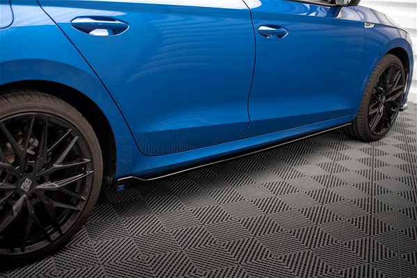 Spoiler Maxton Design diffusers under side sills ver.1 for Skoda Octavia Mk4, black glossy ABS plastic .
