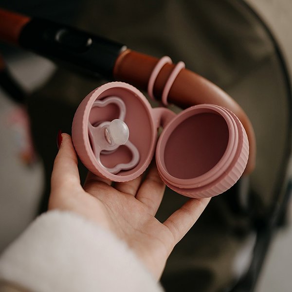 PETITE&MARS Desert Sand Soother Case 0 m+ .
