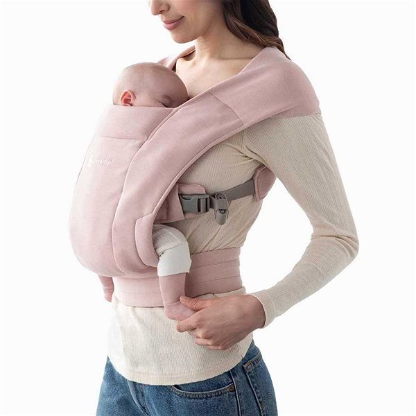 Nosič pre dieťa ERGOBABY Embrace nosič – Blush Pink Lifestyle