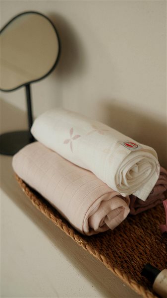 Lodger Swaddler Solid Matcha Rose Cloth Nappies.