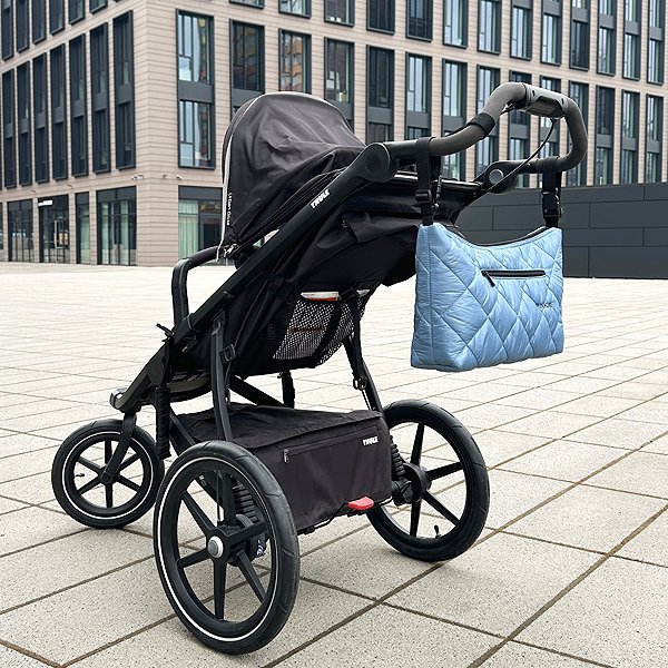 Pinkie organiser Blue Square Closed pram organiser.