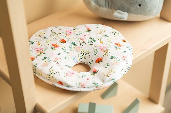 Anatomical pillow Sensillo Ergonomic, shaping pillow for baby Meadow .