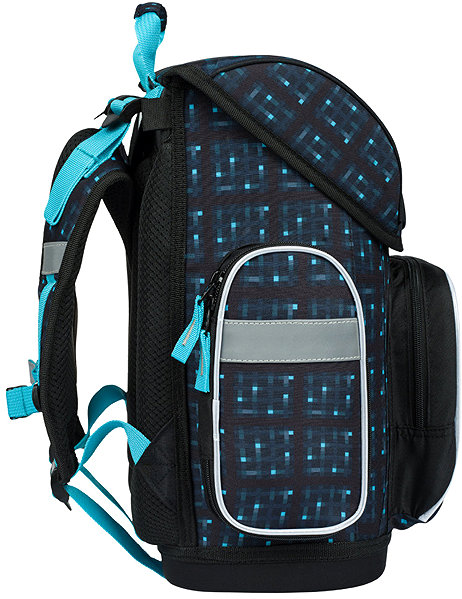BAAGL Ergo Minecraft Blue Axe school bag.