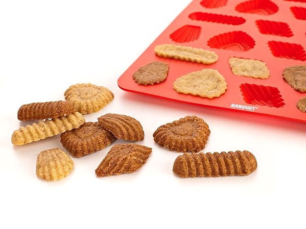 Baking Mould BANQUET Silicone candy mold CULINARIA Red 31 x 21 x 1 cm Lifestyle