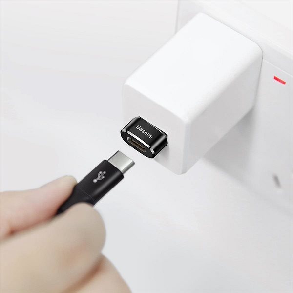 Adapter Baseus Adapter USB-Stecker auf USB-C-Buchse 5A, schwarz Lifestyle
