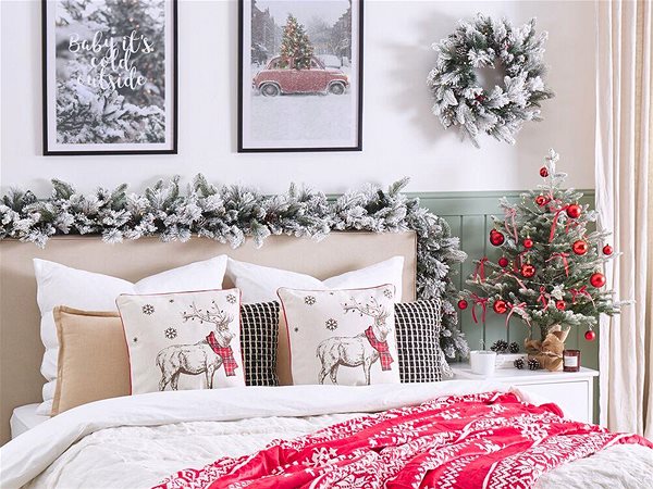 Vankúš BELIANI, Sada 2 dekoratívnych vankúšov s vianočným motívom 45 x 45 cm červeno-biela SVEN , 298348 ...