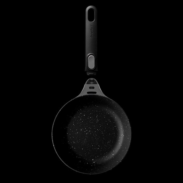 Pan BergHOFF GEM STAYCOOL 20cm Lifestyle