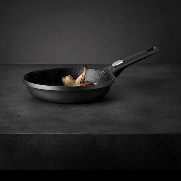 Pan BergHOFF GEM 20cm Lifestyle
