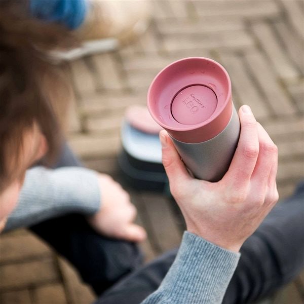 Thermal Mug BergHOFF LEO 330ml Pink Lifestyle 2