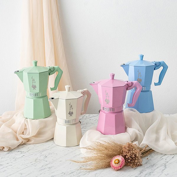 Moka Pot Bialetti Exclusive Moka light blue 6 portions ...