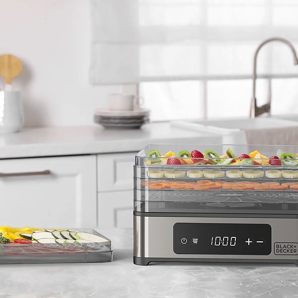Black+Decker BXDE401E food dehydrator.