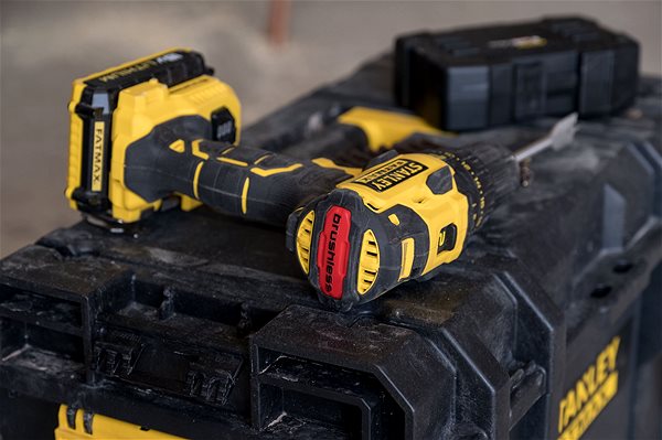 Cordless Drill Stanley FatMax FMC627D2 Lifestyle