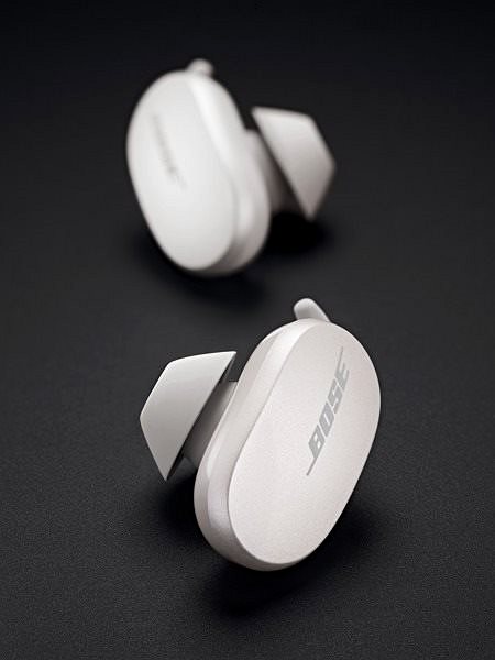 Wireless Headphones BOSE QuietComfort Earbuds White Lifestyle