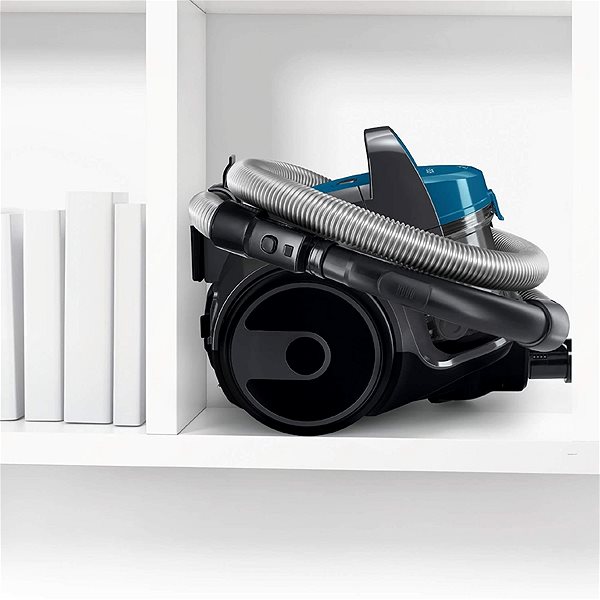 Bagless Vacuum Cleaner Bosch BGC05A220A Lifestyle