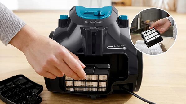 BOSCH BGS05X240 Serie 2 bagless vacuum cleaner.