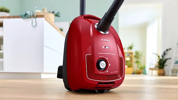 Bagged Vacuum Cleaner BOSCH BGB38RD2 Series 4 ...