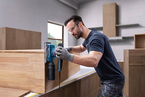 Vibrační bruska BOSCH Professional Vibrační bruska elektrická GSS 20-18 A, 0.601.070.101 ...