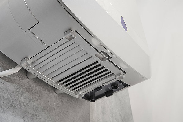 Bremmer Prime Blade hand dryer, silver.