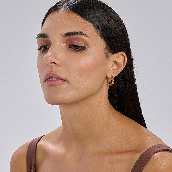 Brosway ESSENTIAL BNL104 earrings.