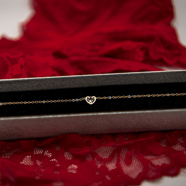 BRUNO Necklace Heart with a Stone, Rose Gold.