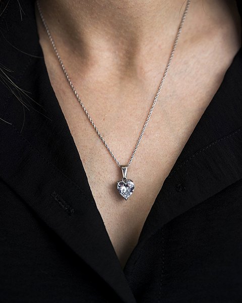 BRUNO Necklace Heart Pendant with Stone + Chain.