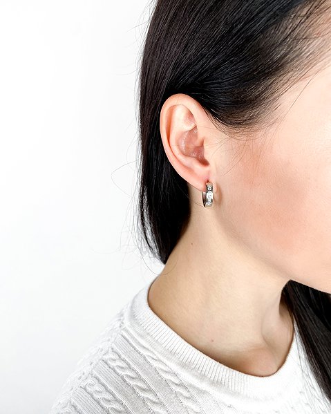 Bruno Hoop Earrings with Gemstones 1.6cm.