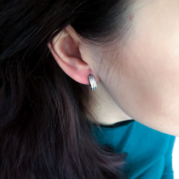 Bruno Sandblasted Hoop Earrings (S1692).