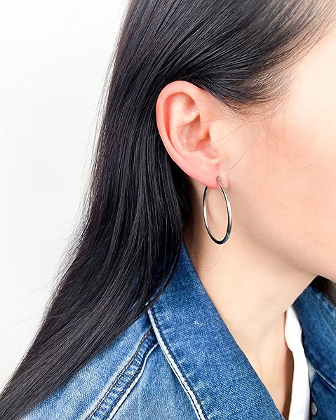 Bruno Hoop Earrings 3.5cm.
