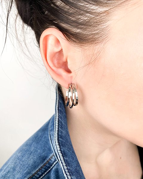 Bruno Triple HOOP earrings.