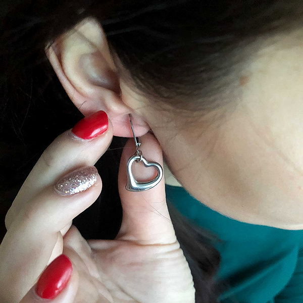 Bruno Dangle Earrings HEARTS.