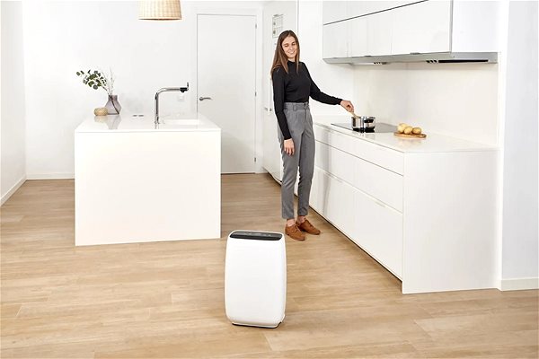 Black+Decker BXAP350E Air Purifier.