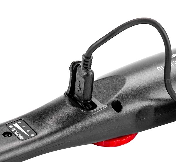 LED flashlight Amio Work lamp cordless LED 450 lm .