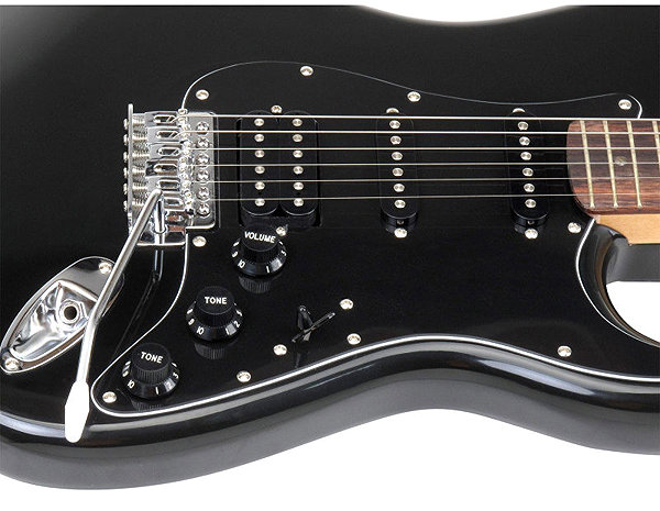 Rocktile Pro ST60-BK Set Strat Black Premium electric guitar.