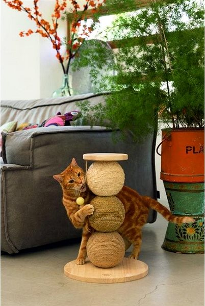 DBL Elio Cat Scratching Post 48 × 32 × 32 cm Lifestyle