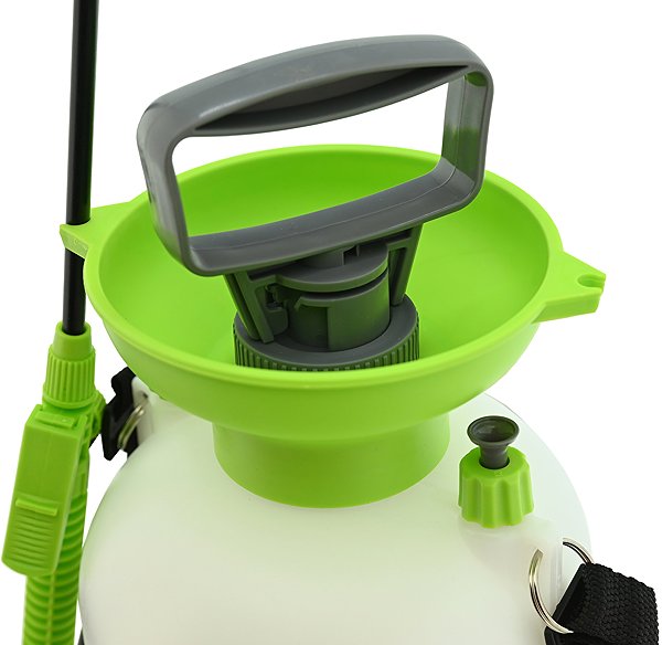 GARVIA 5L handheld pressure sprayer.