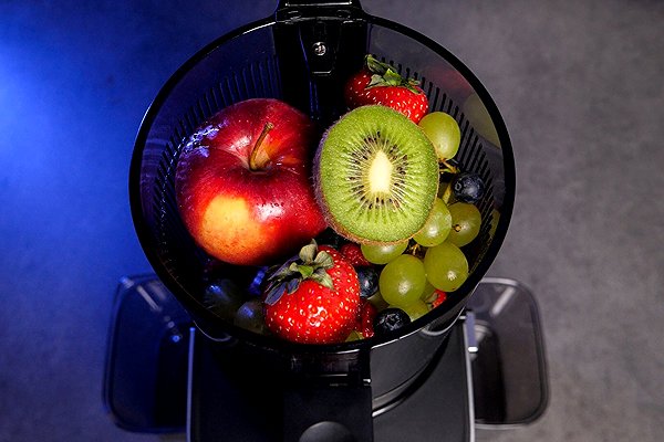 Juicer Concept LO7300 AI ONE TOUCH ...