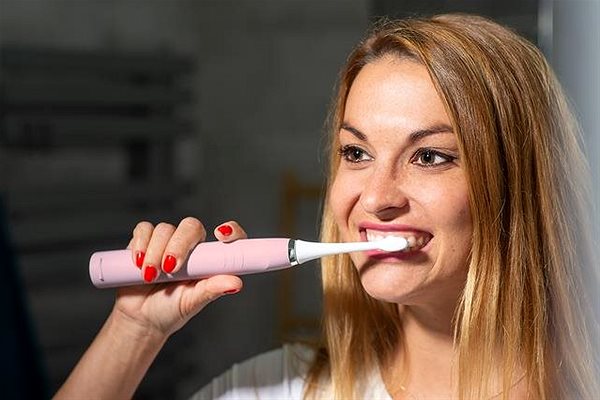 Electric Toothbrush CONCEPT ZK4012 PERFECT SMILE, Pink Lifestyle