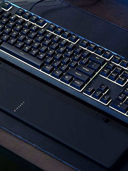 Gamer billentyűzet Corsair SKIFF 100 PLUS ...