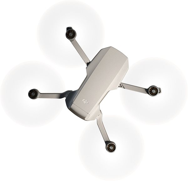 Drón DJI Mini 2 Fly Combo Lifestyle